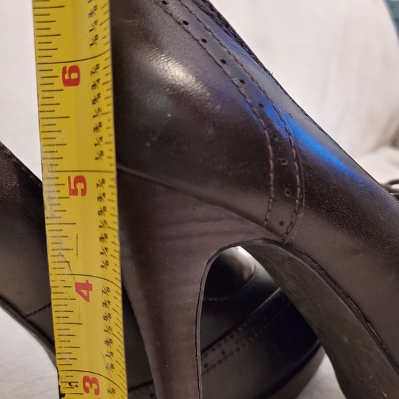 Colin Stuart Oxford Shoes - Picture 2 of 5